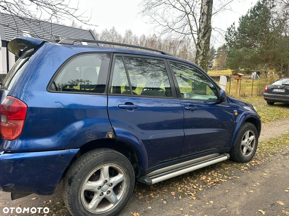 Toyota RAV4 D-4D 4x4 - 4