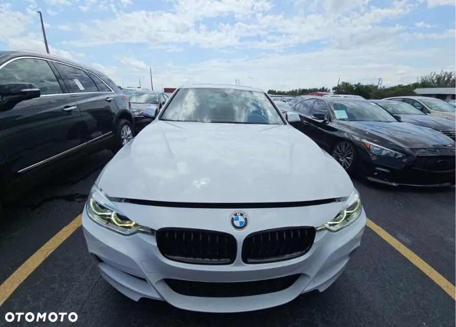 BMW Seria 3 340i xDrive M Sport - 2