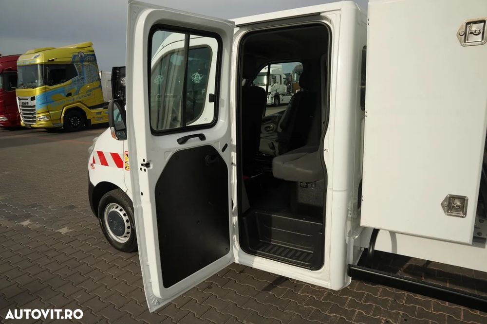 Renault MASTER / BASCULABILĂ - 2,8 m / CABINĂ DUBLĂ - 6 LOCURI / MANUALĂ / IMPORT - 34