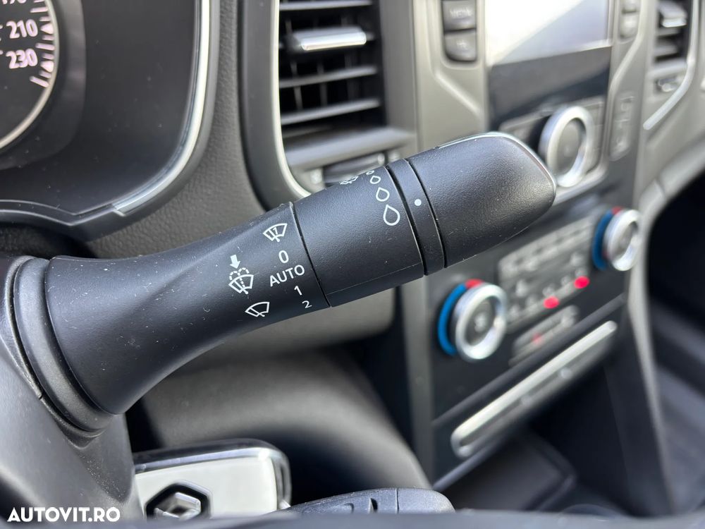 Renault Megane TCE 114 GPF Life - 16