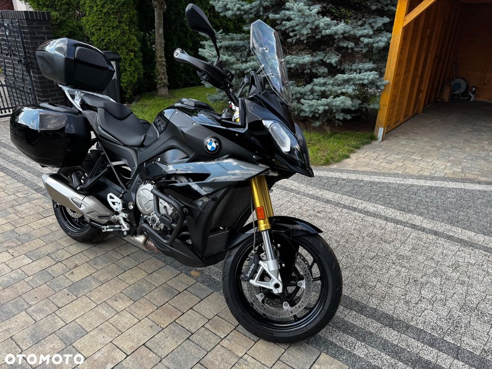 BMW XR - 13