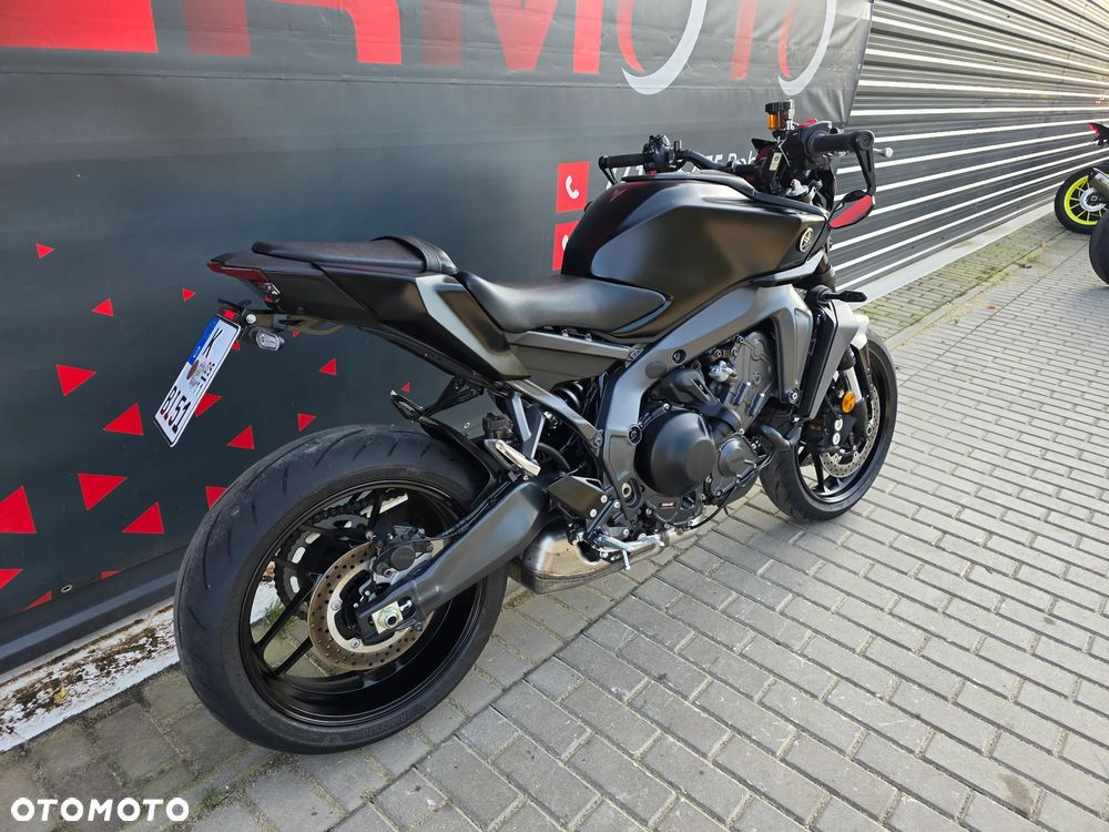 Yamaha MT - 19