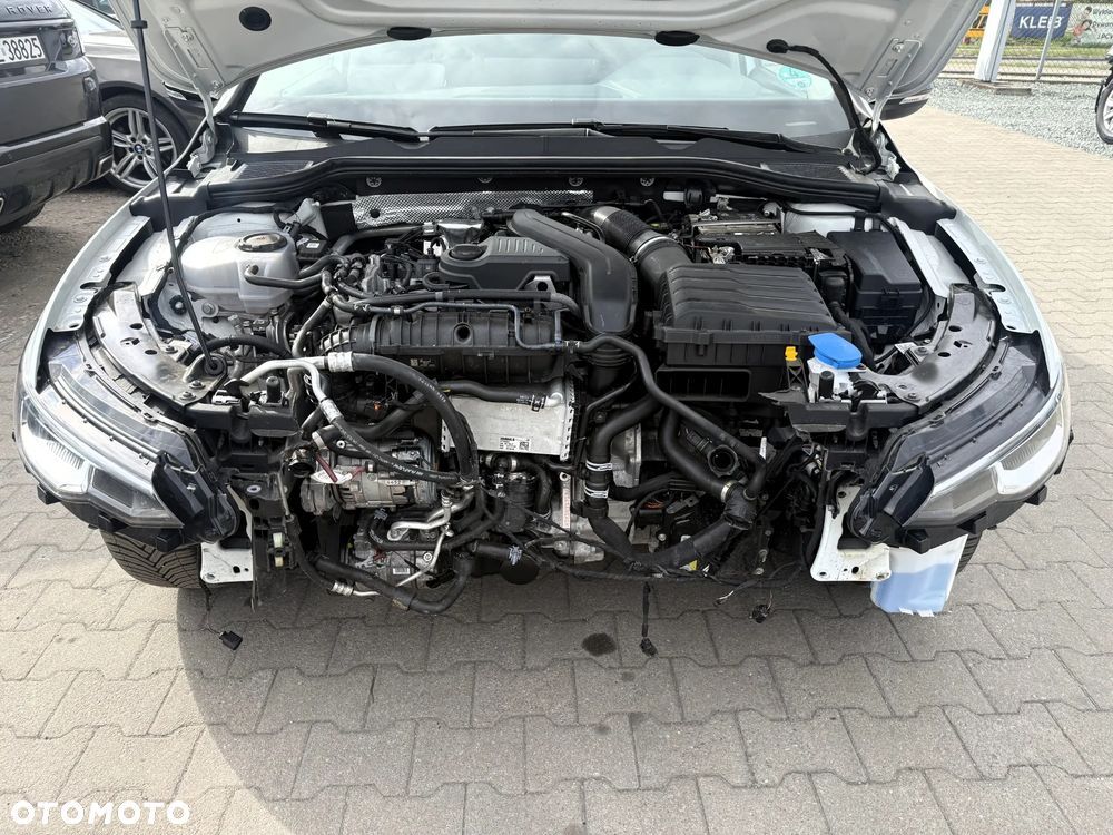 Volkswagen Golf 1.5 eTSI OPF DSG Goal - 8