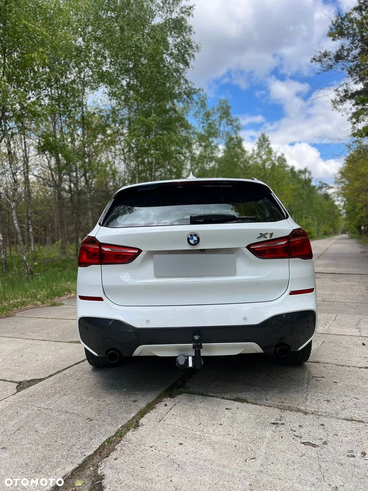 BMW X1 xDrive25d Sport Line sport - 24