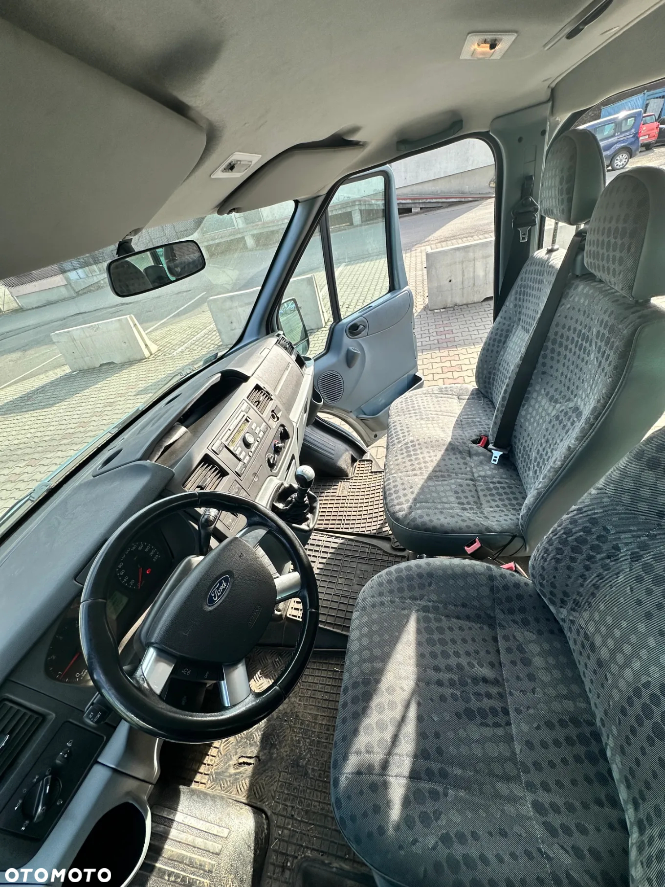 Ford Transit - 6