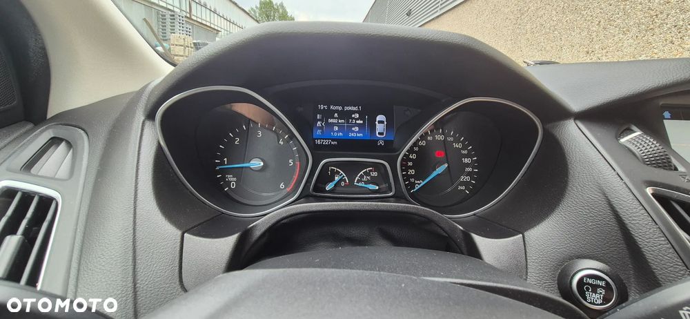 Ford Focus 1.5 EcoBlue STart-Stopp-System TITANIUM - 10