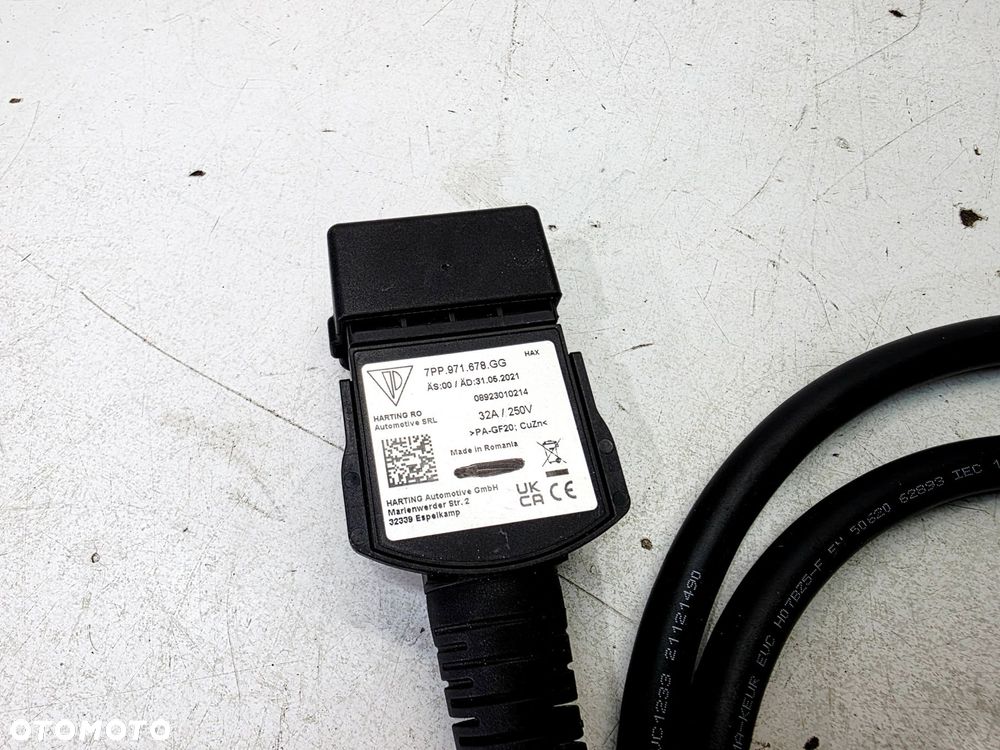 PRZEWÓD ŁADOWANIA DO GNIAZDKA ELEKTRYCZNEGO AUDI Q4 E-TRON 7PP971678GG - 4