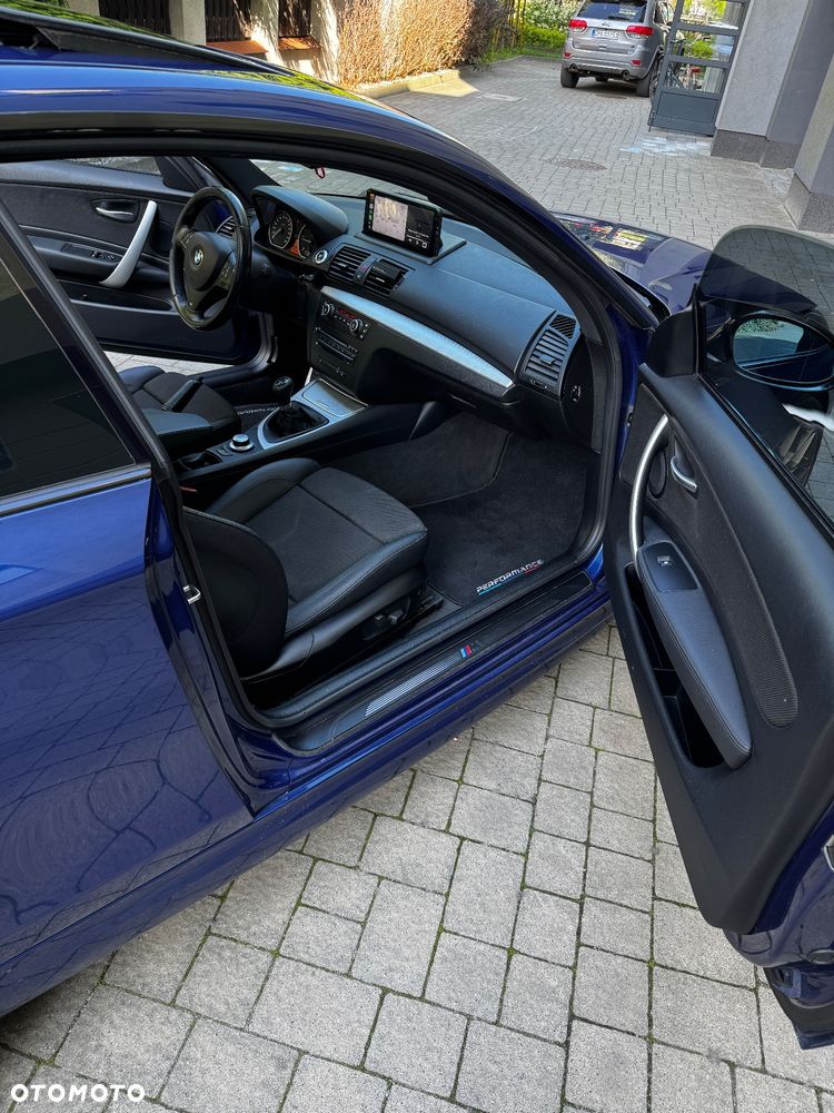 BMW Seria 1 123d - 11