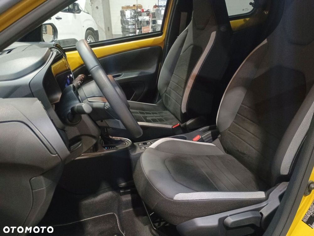 Toyota Aygo X - 13