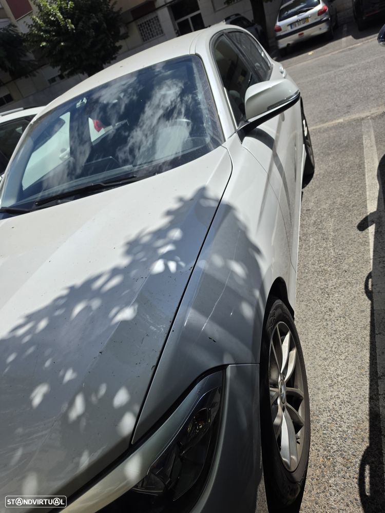 BMW 116 d EfficientDynamics Edition - 4