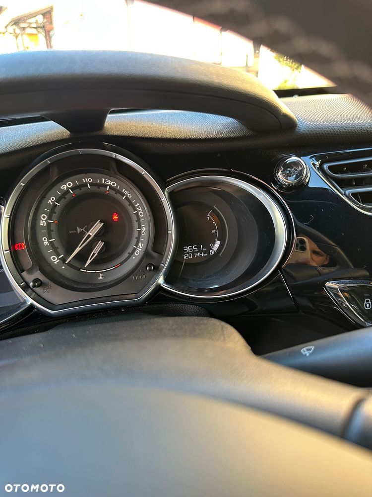 Citroën DS3 PureTech 110 Start & Stop SoChic - 7
