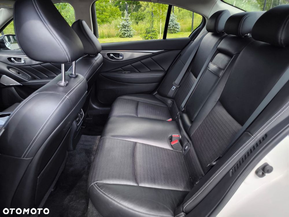 Infiniti Q50 - 7