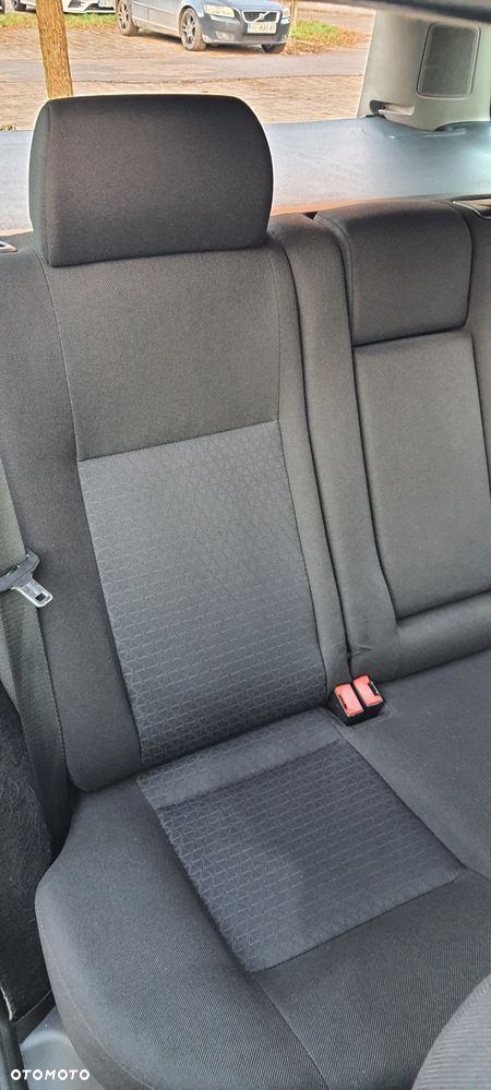 Ford Mondeo 2.0 Trend - 26