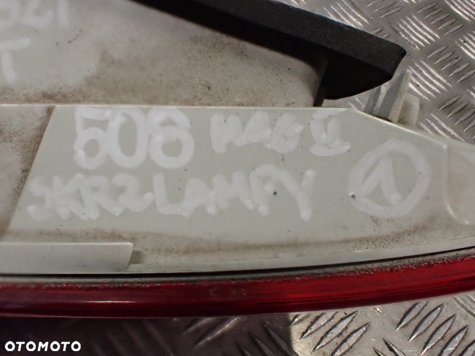 LAMPA PRAWY TYŁ W KLAPE PEUGEOT 508 SW 9686780680 RADOM - 3