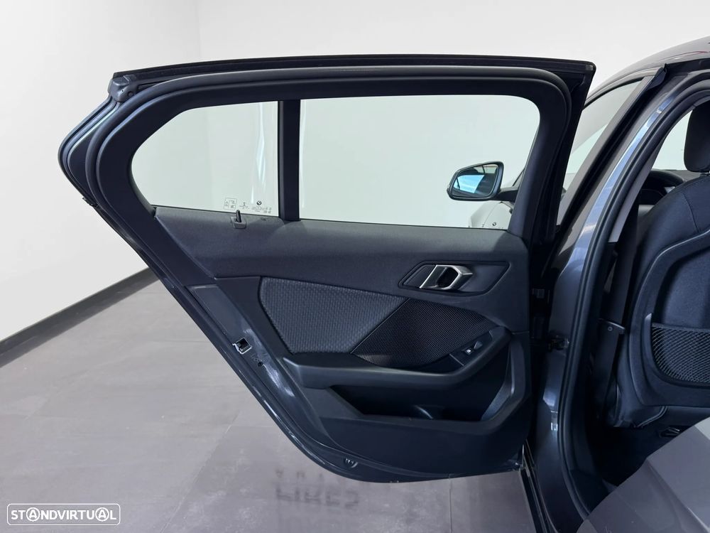 BMW 116 d Advantage Auto - 40