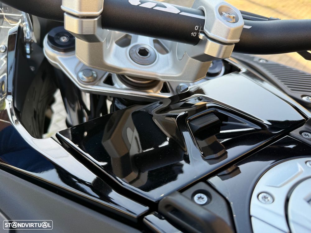 BMW R 1300 GS Adventure TripleBlack - 25