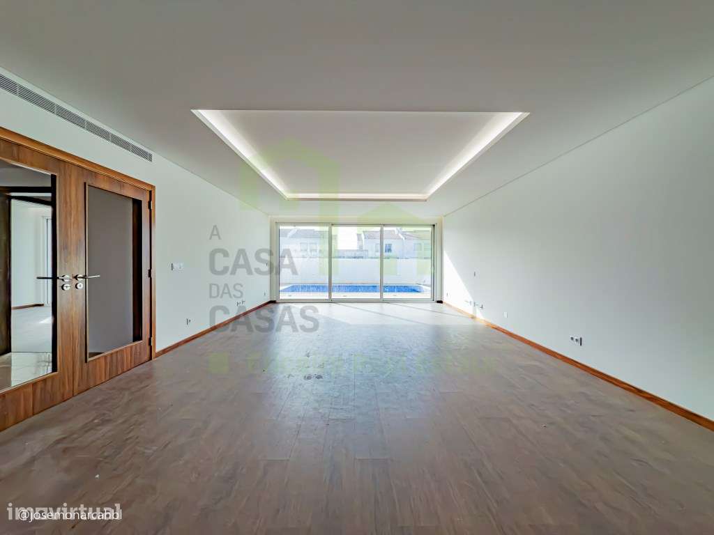 Vende Moradia T4 - Ericeira 18 km, A Casa das Casas - Grande imagem: 4/47