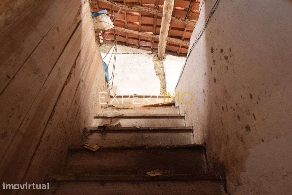 Moradia tipicamente alentejana com quintal - Aldeia do Arneiro -... - Grande imagem: 5/13