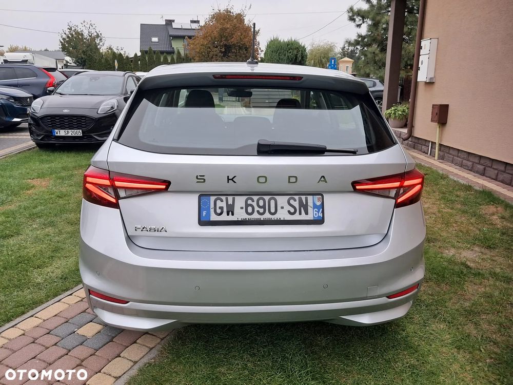Skoda Fabia 1.0 TSI Ambition - 2