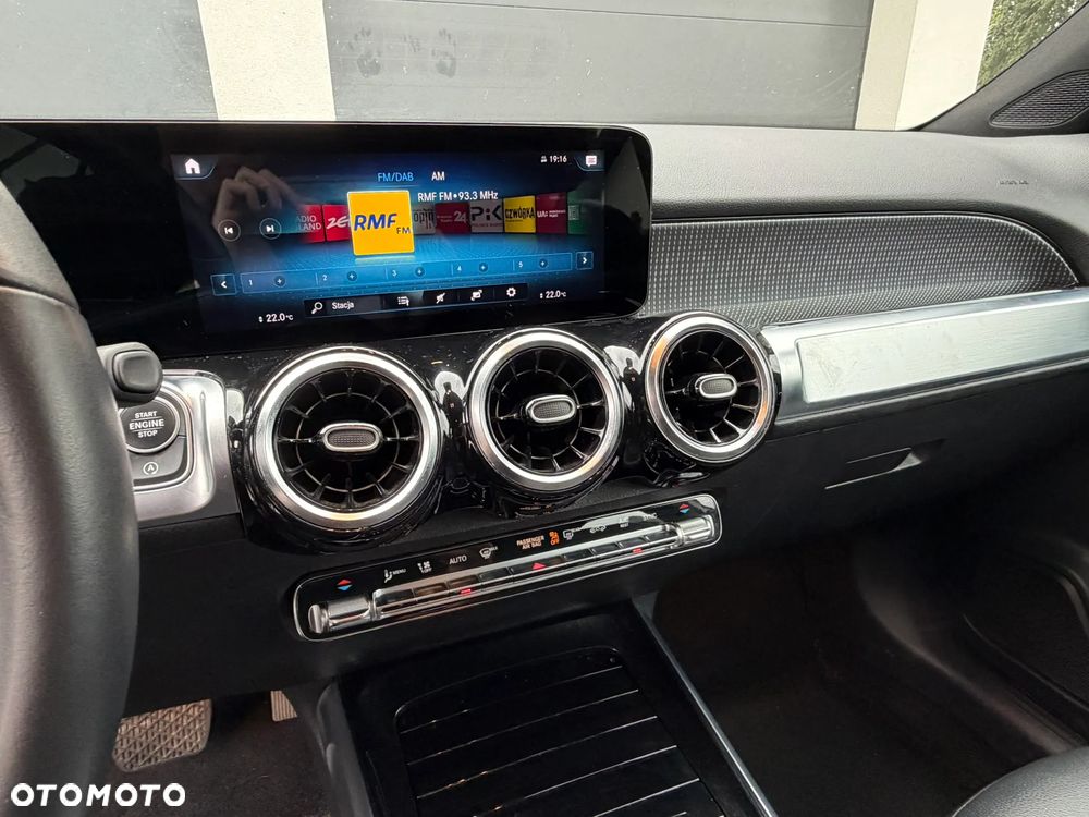 Mercedes-Benz GLB 220 d Style 8G-DCT - 18
