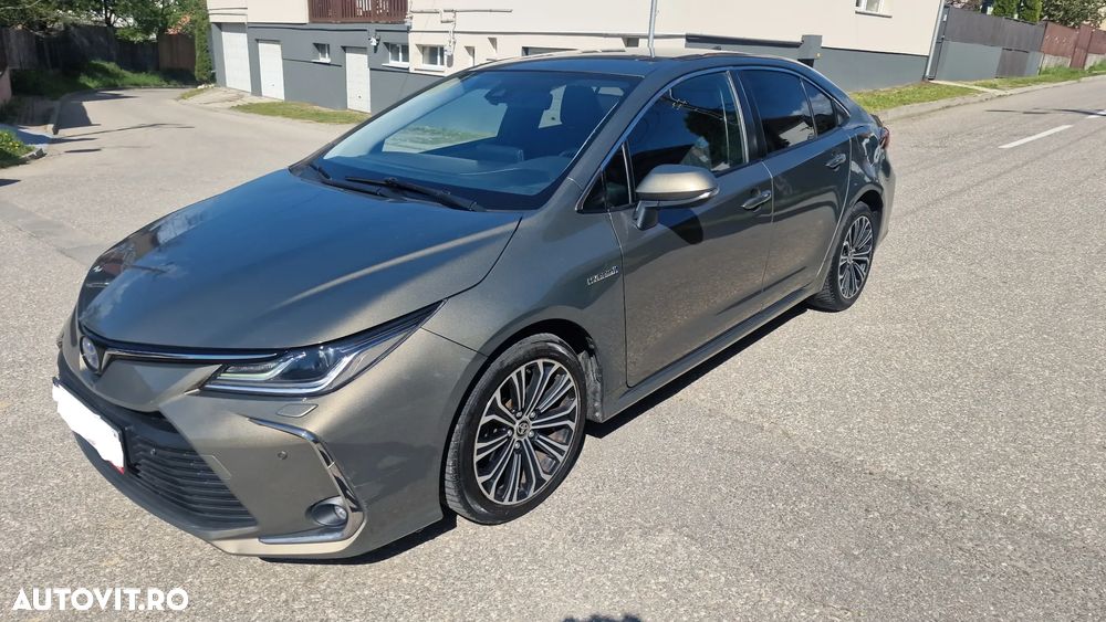 Toyota Corolla 1.8 HSD Business - 2