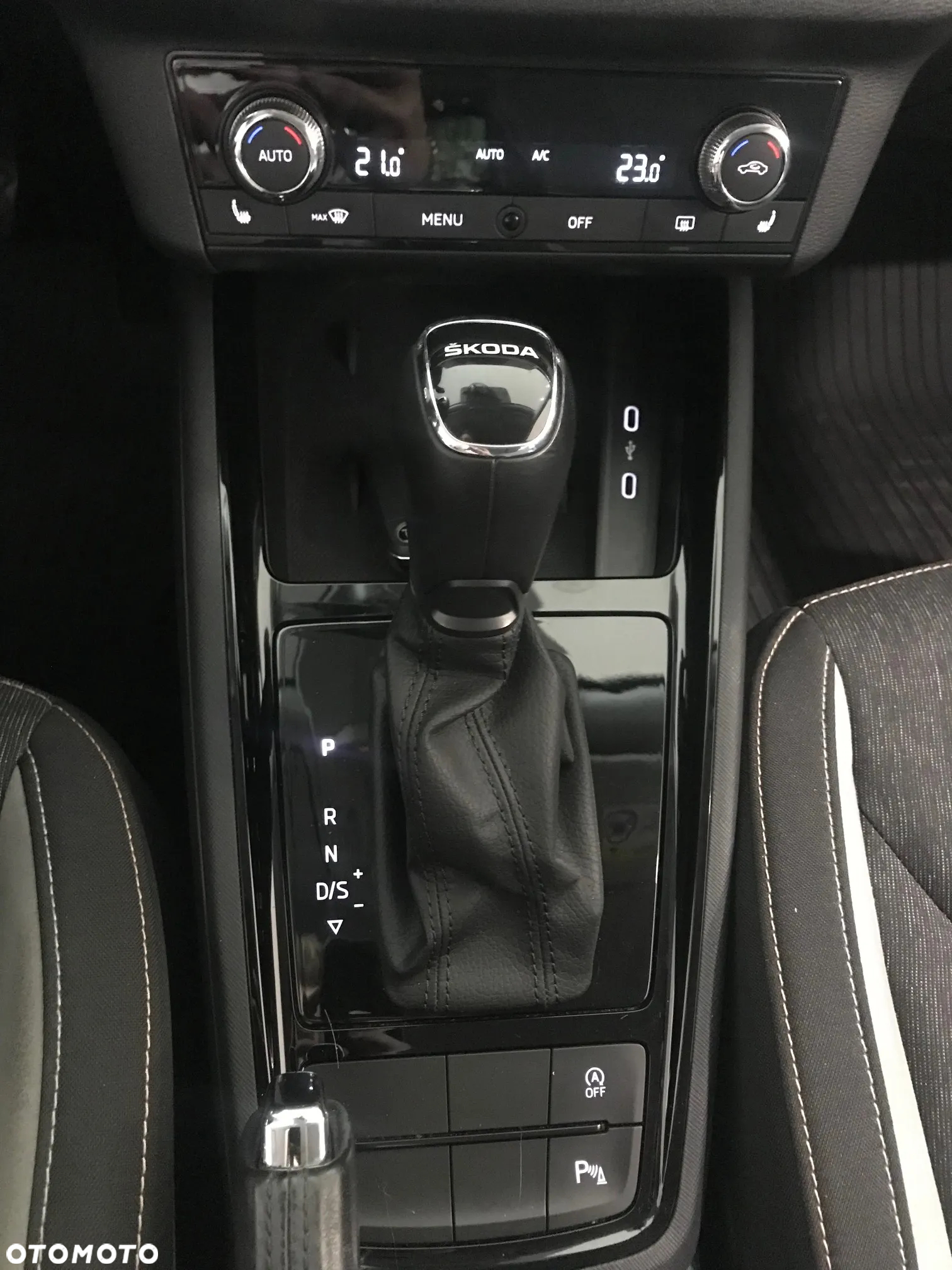 Skoda Scala 1.0 TSI Style DSG - 23