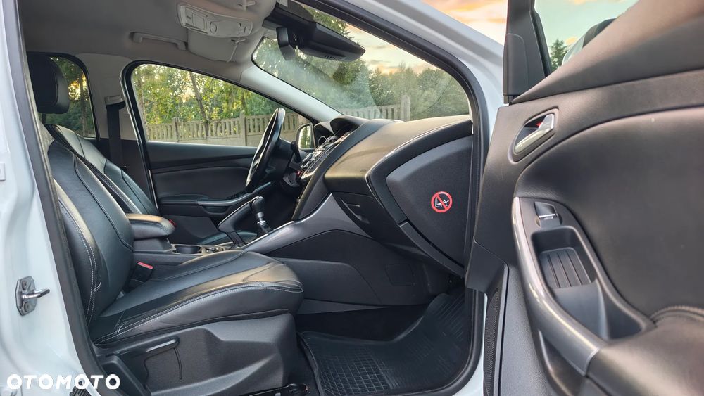 Ford Focus - 29
