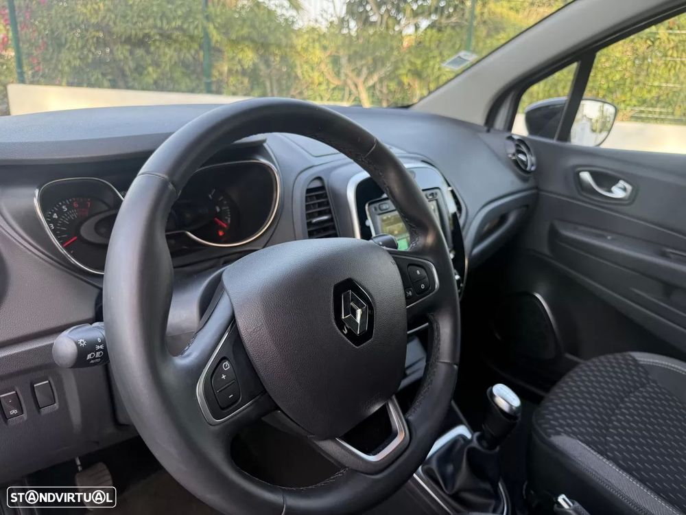 Renault Captur 1.0 TCe Exclusive - 13