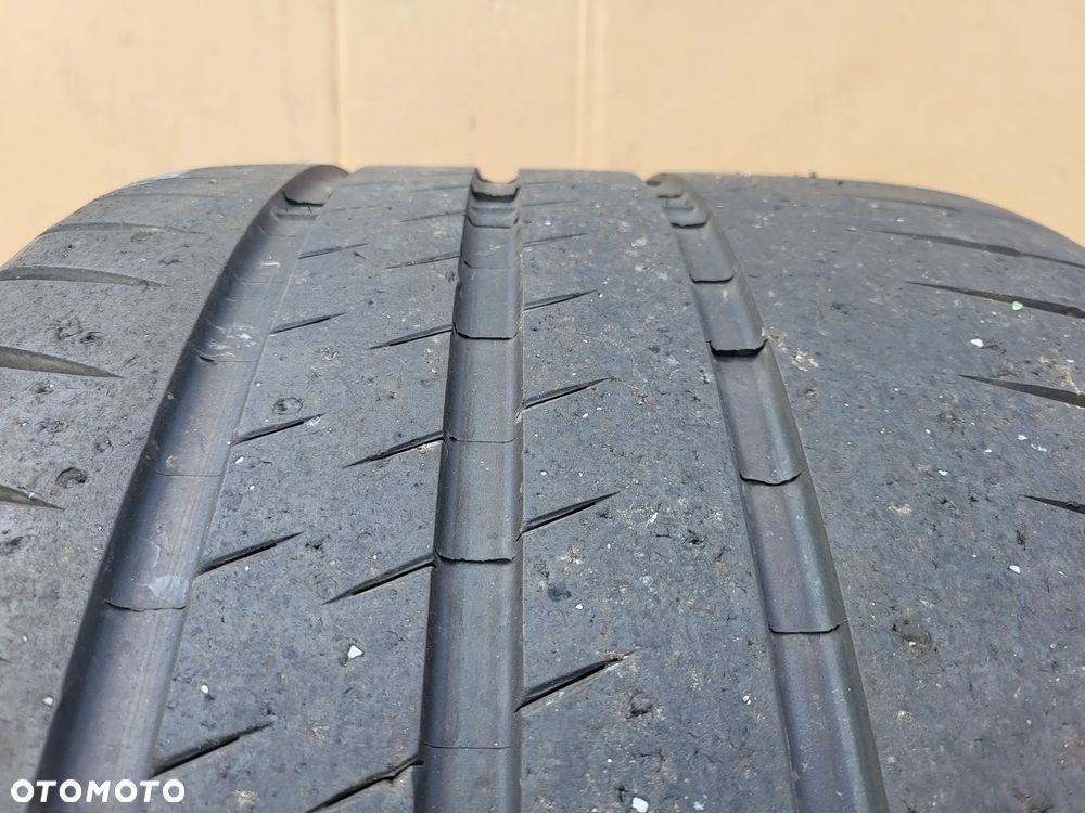MICHELIN PILOT SPORT CUP 2 NO 315.30.21 105Y - 3