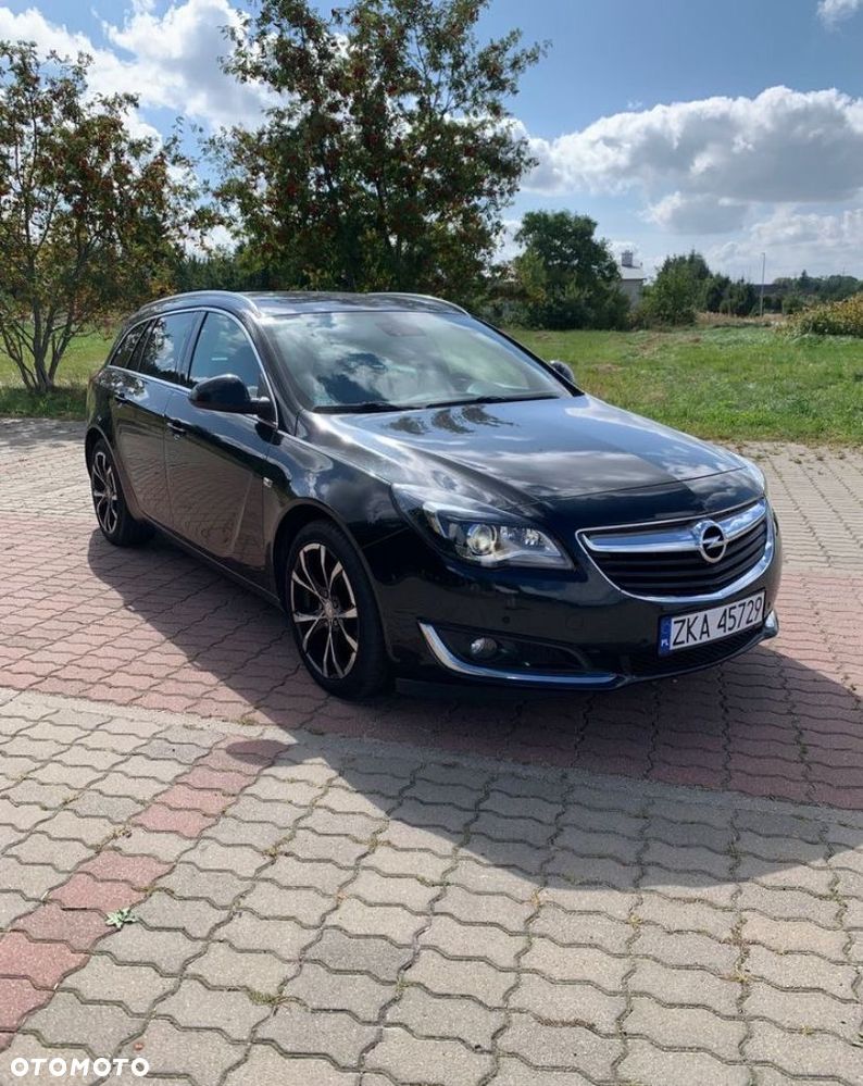 Opel Insignia - 1