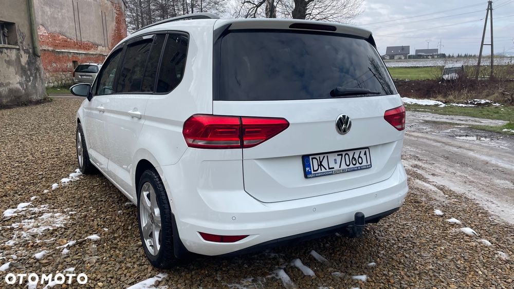 Volkswagen Touran 2.0 TDI SCR (BlueMotion Technology) DSG Comfortline - 5