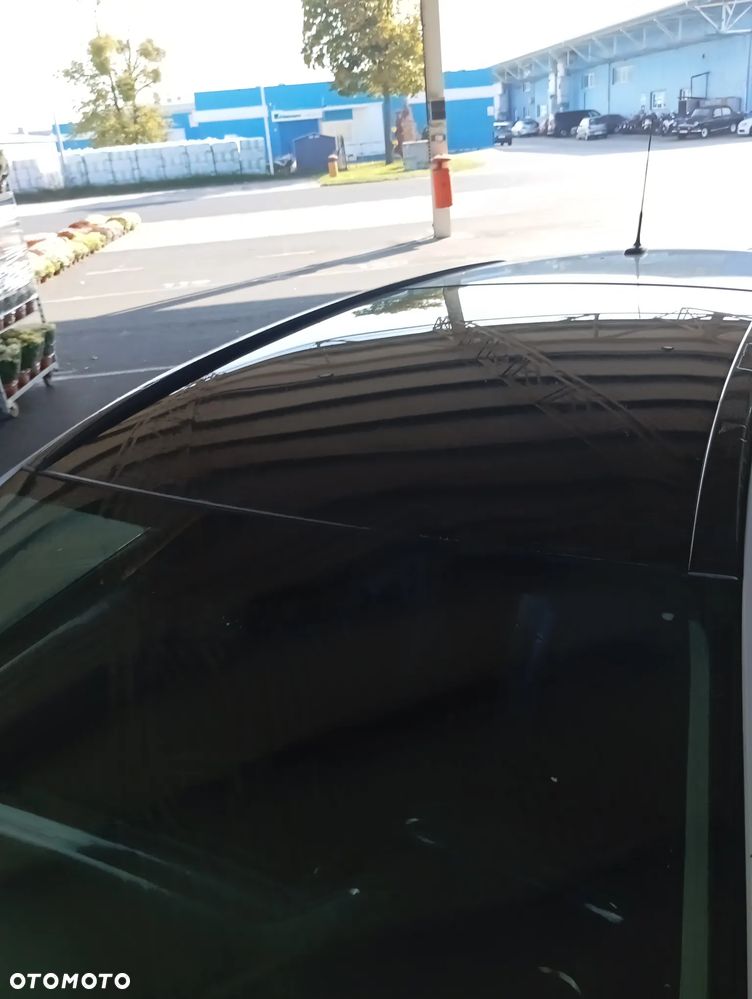 Toyota Avensis - 15
