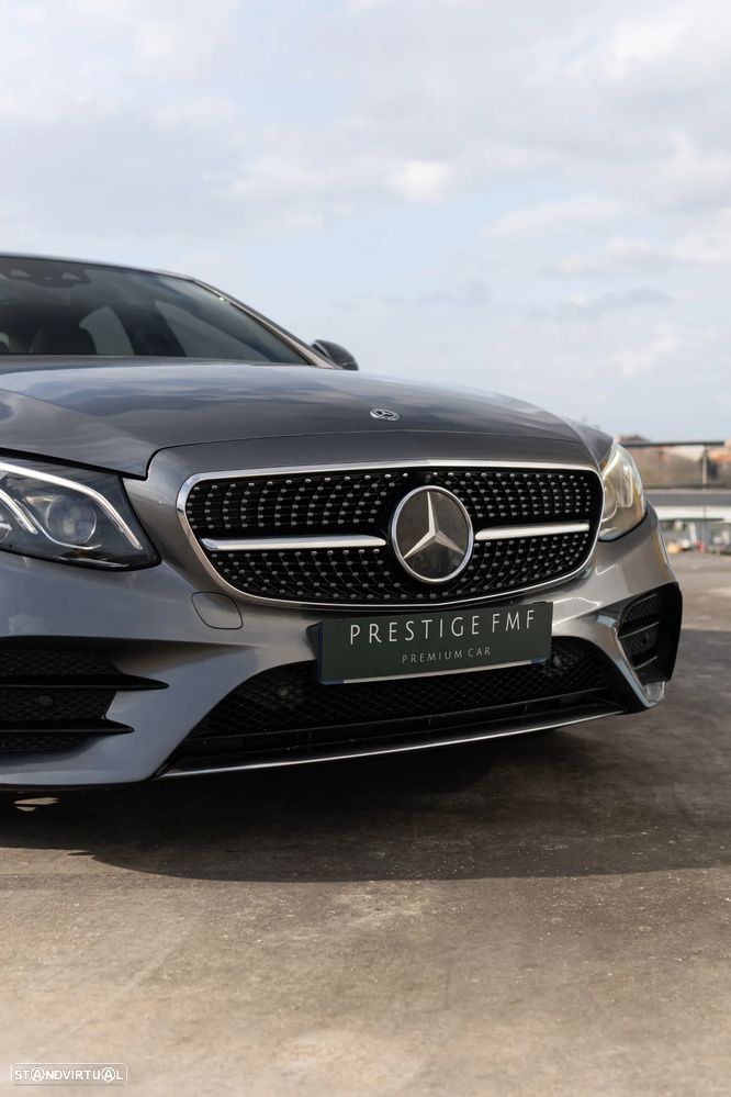 Mercedes-Benz E 220 d 4Matic 9G-TRONIC AMG Line - 4