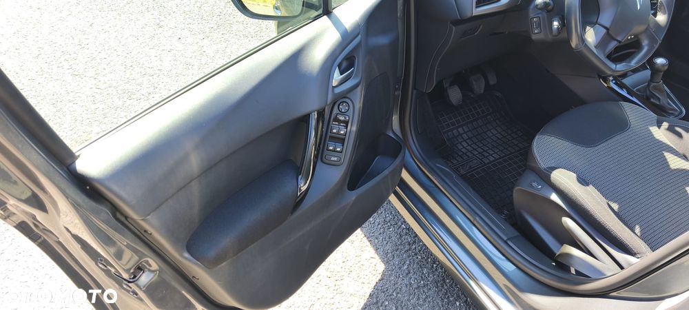 Citroën C3 Pure Tech (VTi) 82 Selection - 13