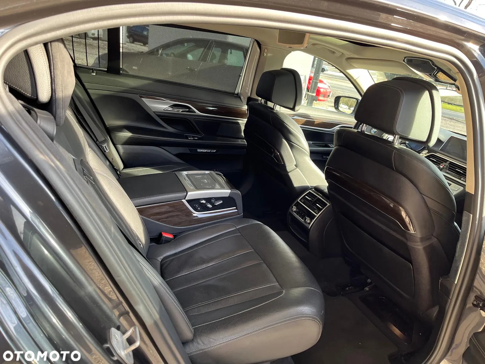 BMW Seria 7 740Le xDrive iPerformance - 11