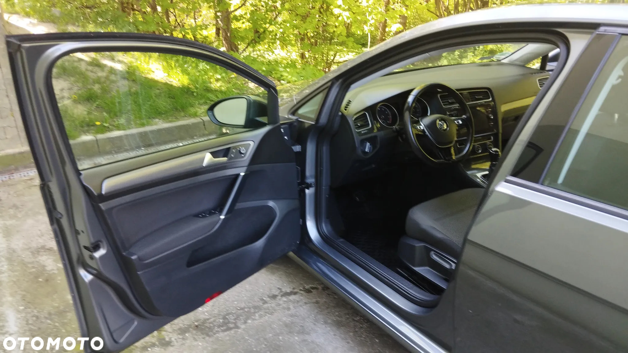 Volkswagen Golf VII 1.5 TSI BMT Comfortline - 4