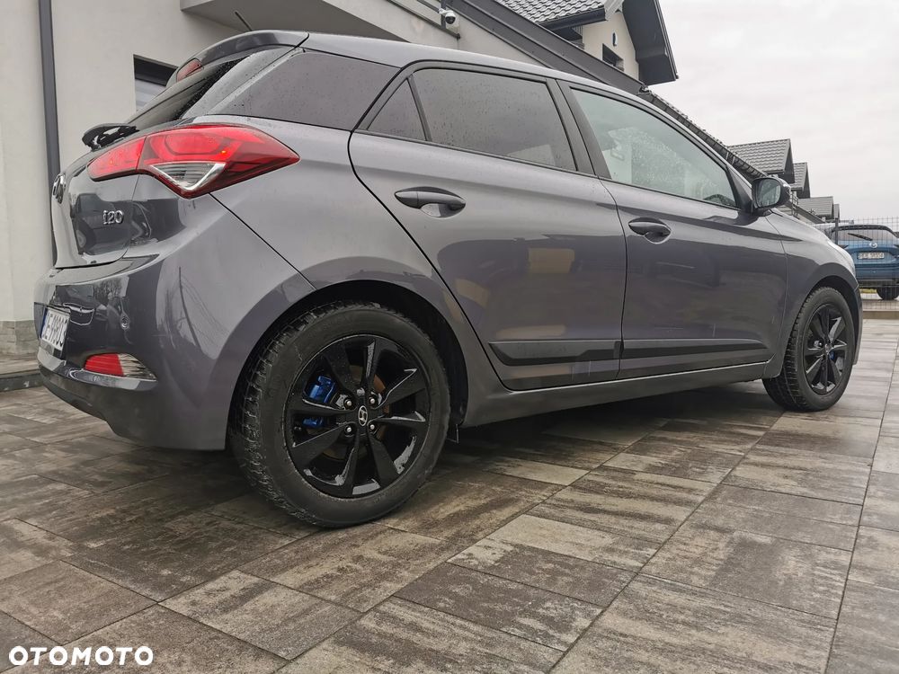 Hyundai i20 blue 1.2 YES Silver - 19