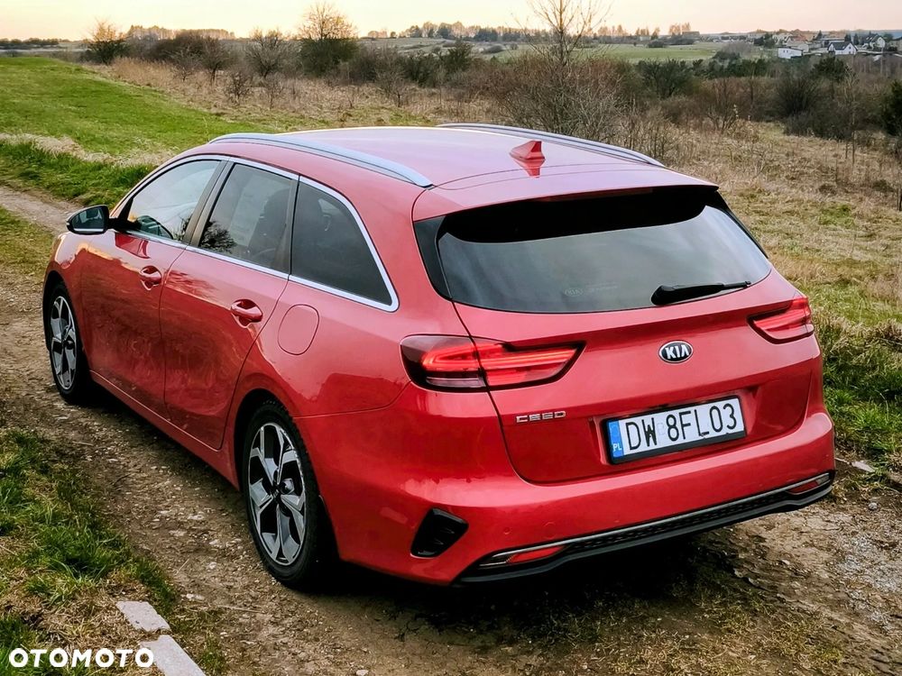 Kia Ceed 1.4 T-GDI L Business Line Plus DCT - 2