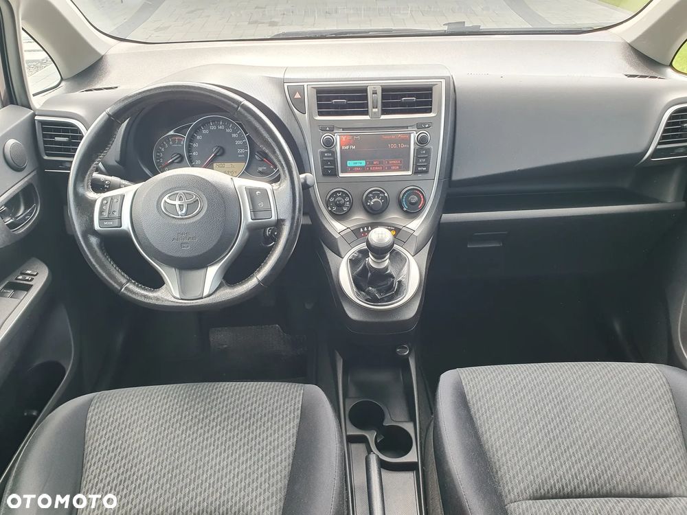 Toyota Verso S 1.33 VVT-i Life - 9