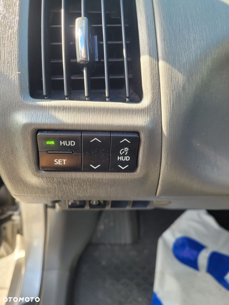 Toyota Prius+ - 21
