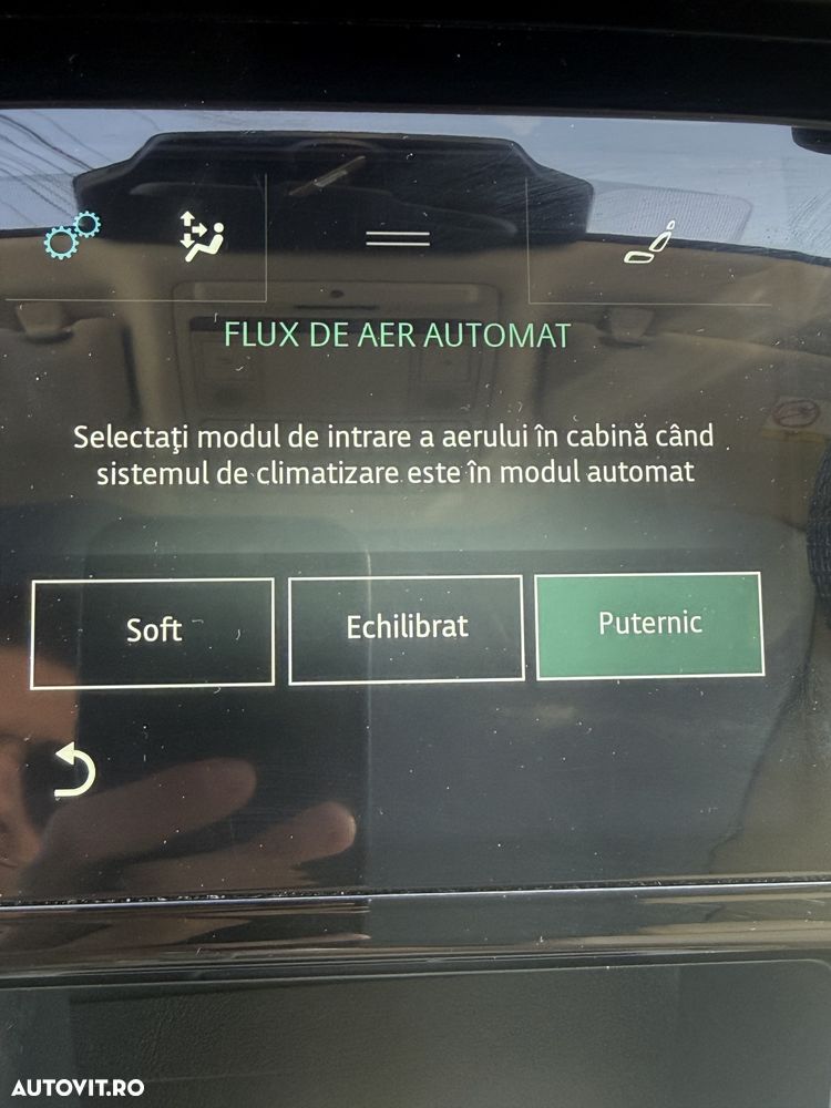 Jaguar I-Pace S - 16