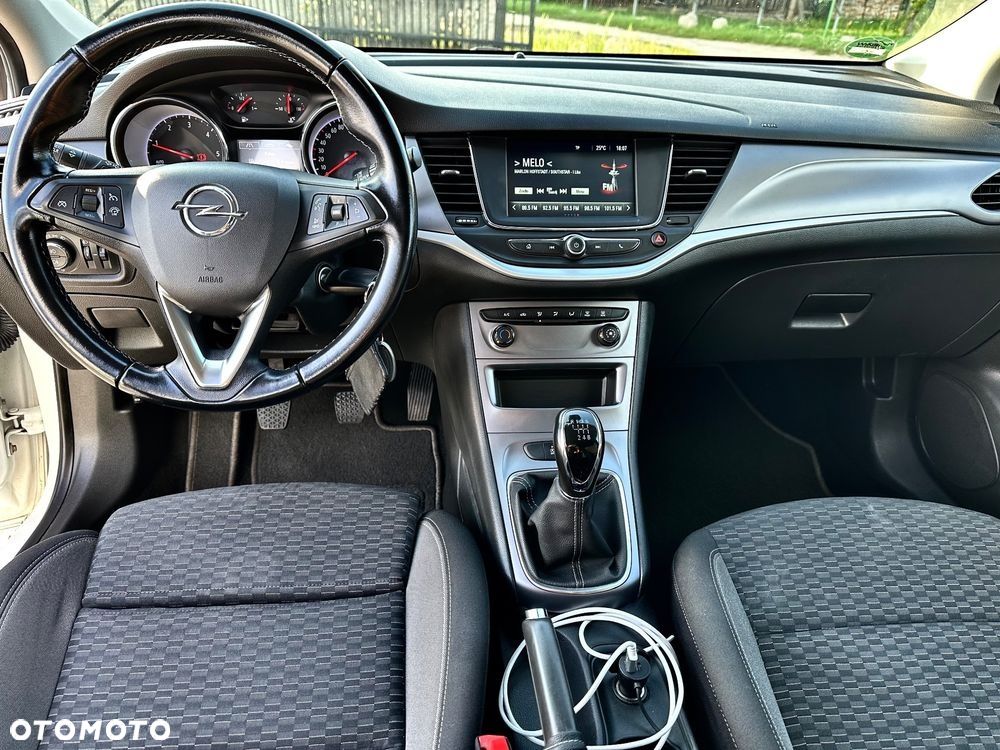 Opel Astra 1.5 D Start/Stop Elegance - 8