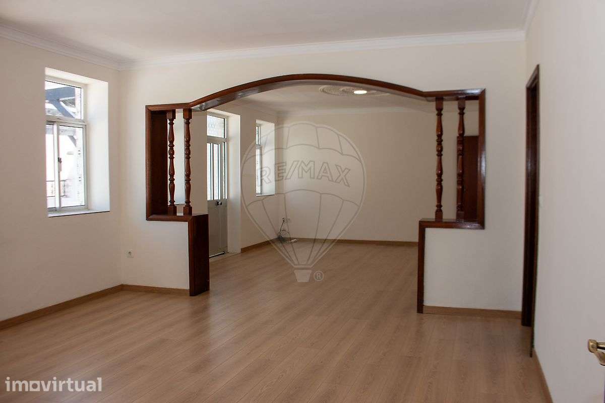 Moradia T2 para venda - Grande imagem: 3/9