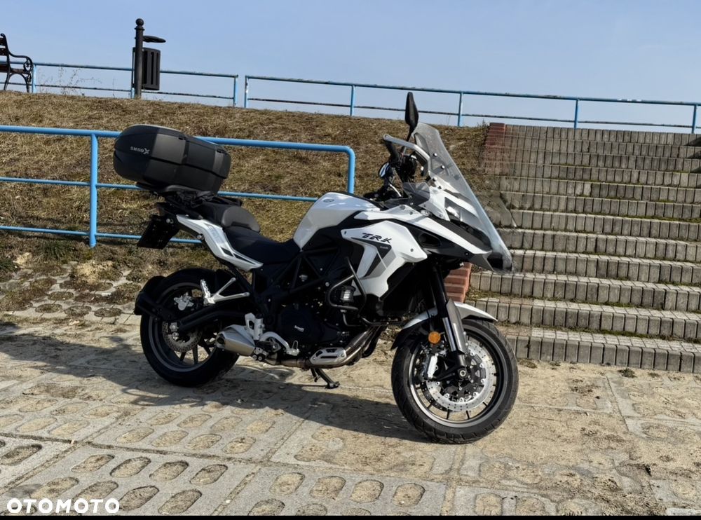 Benelli TRK 502