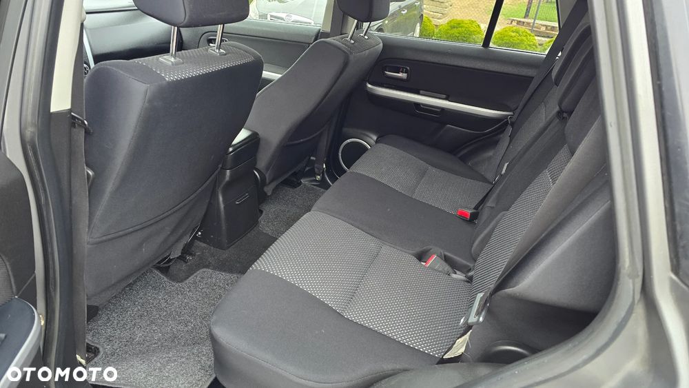Suzuki Grand Vitara 2.0 - 12