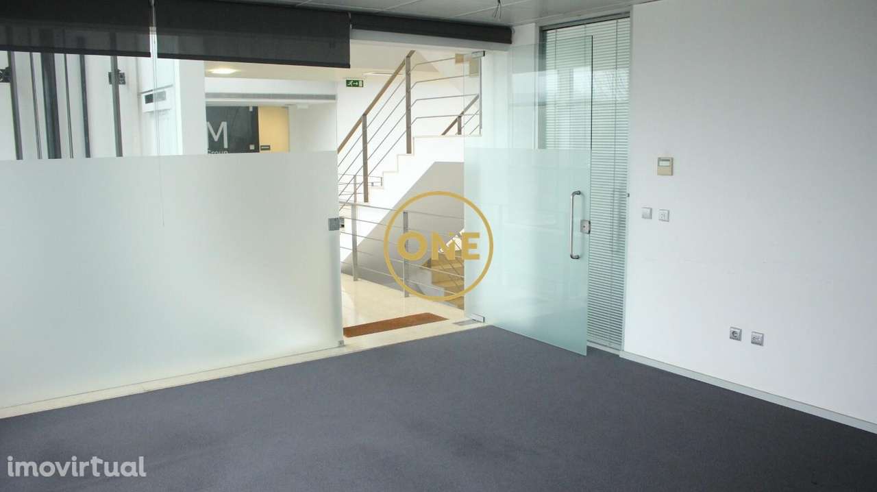 Escritório com 168m2 - Grande imagem: 2/8