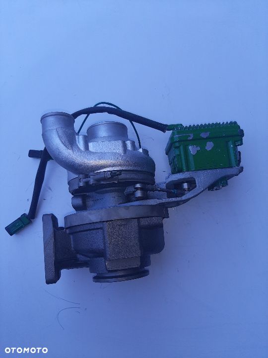 TURBOSPRĘŻARKA PO REGENERACJI JOHN DEERE RE548370 - 1