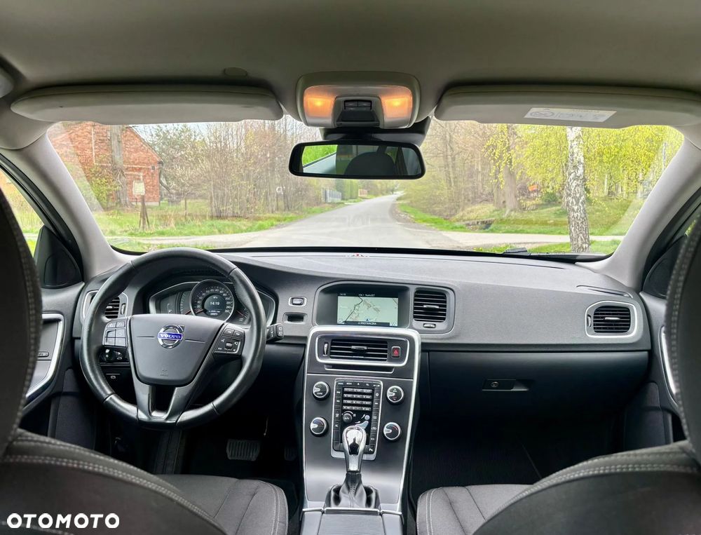 Volvo V60 D2 Geartronic - 21