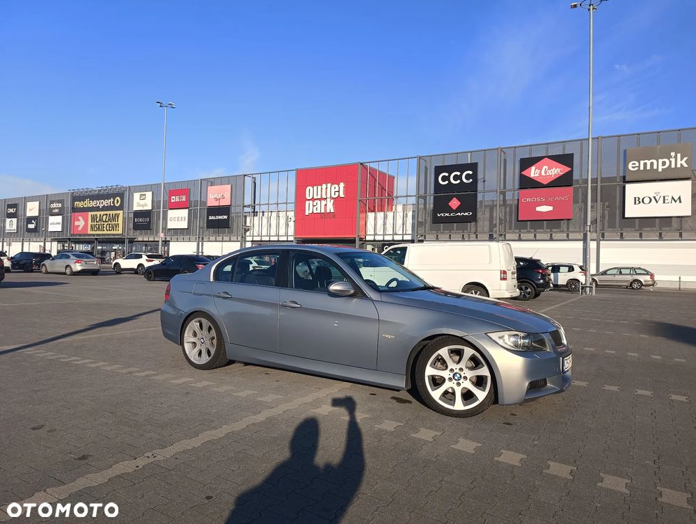 BMW Seria 3 325i - 10