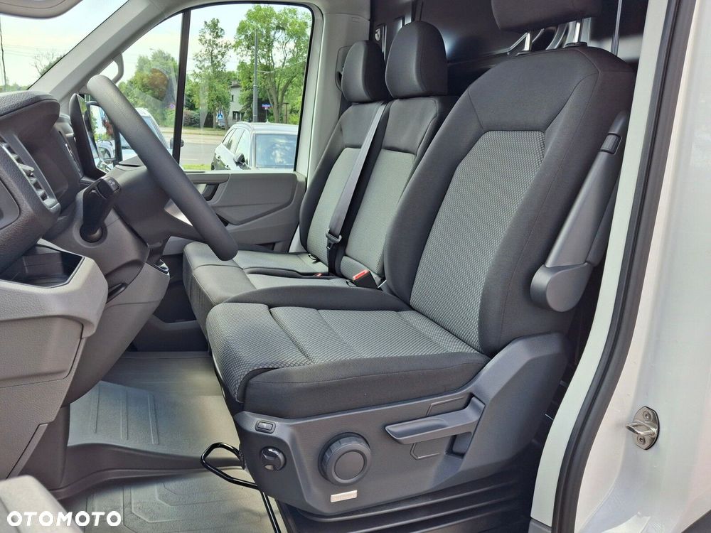 Volkswagen Crafter - 16